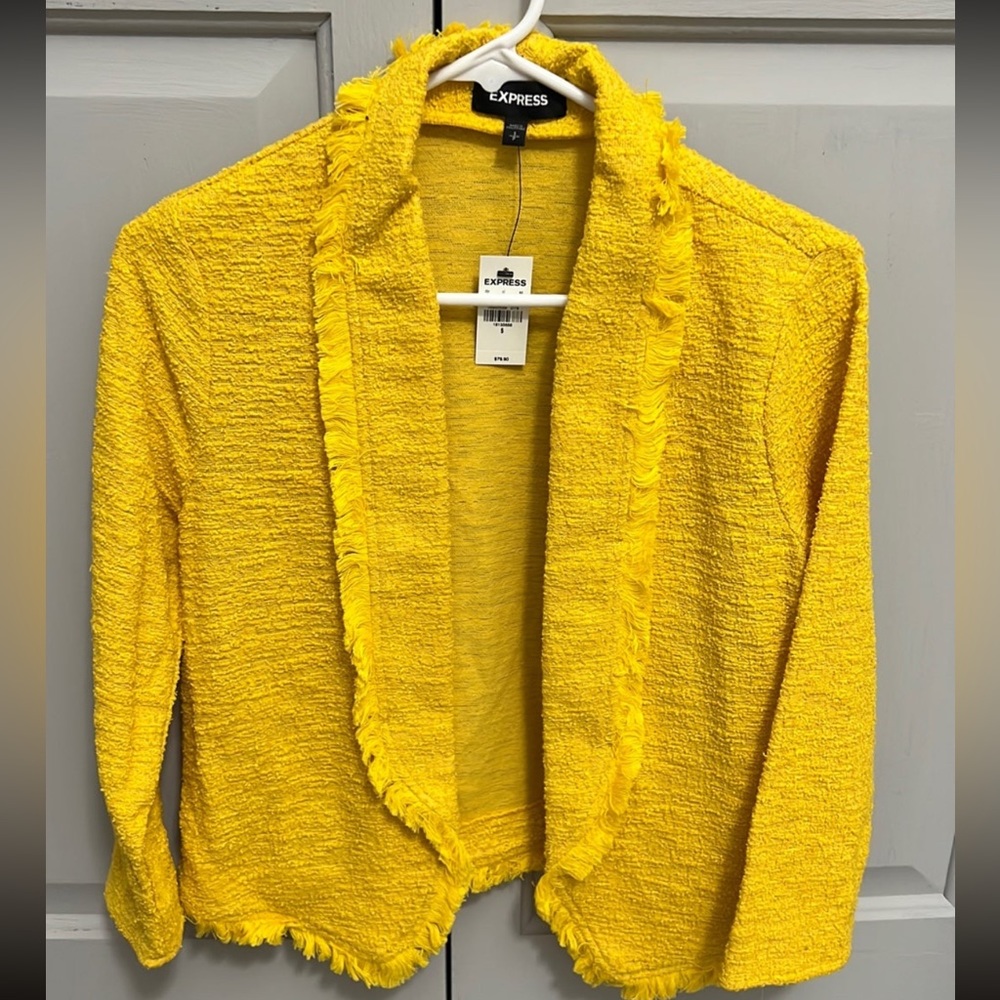 🌻NWT Express yellow blazer